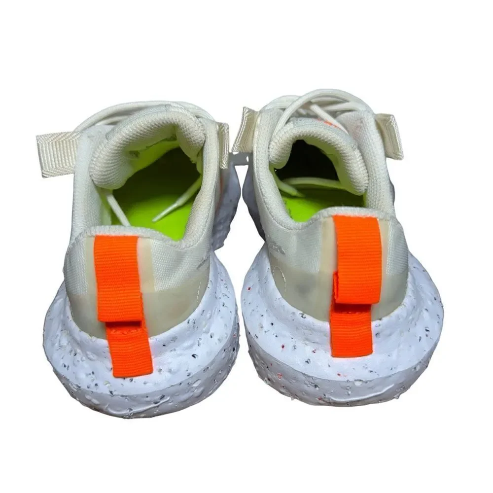 Women’s Nike waffle athletic shoes size 6.5 white